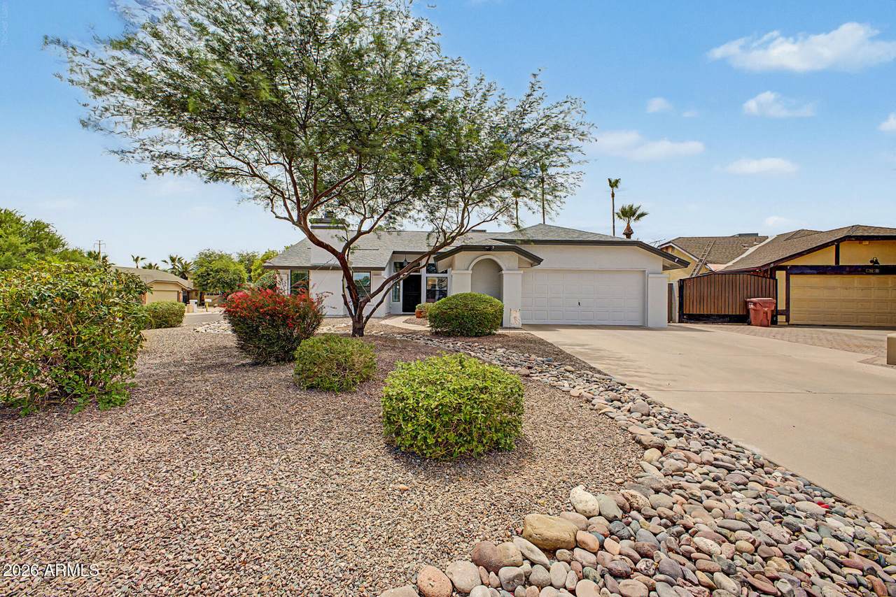 10768 109TH Street - Photo 1