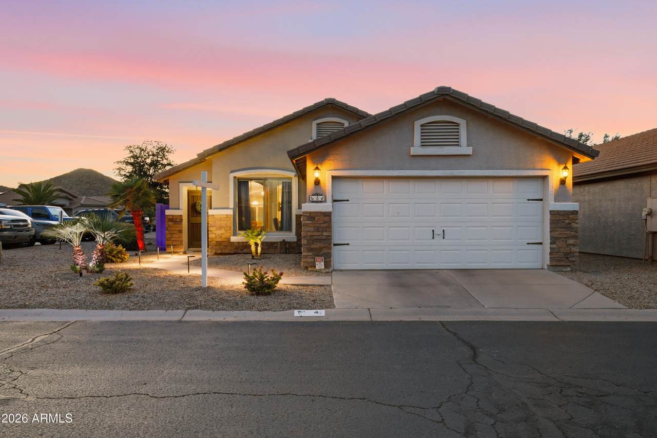 4 Mayfield Drive - Photo 1