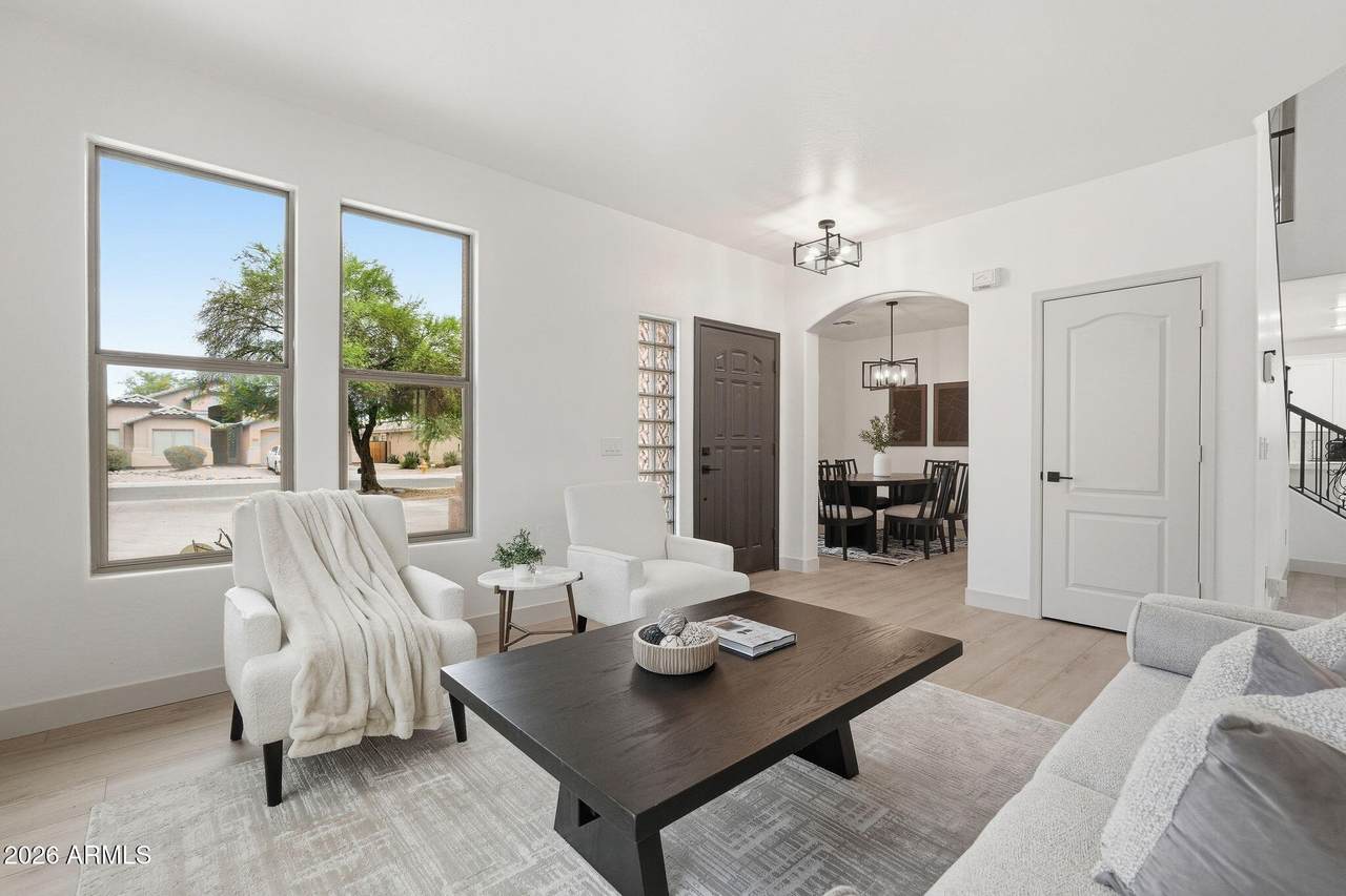 https://bt-photos.global.ssl.fastly.net/armls/1280_boomver_1_7047213-2.jpg