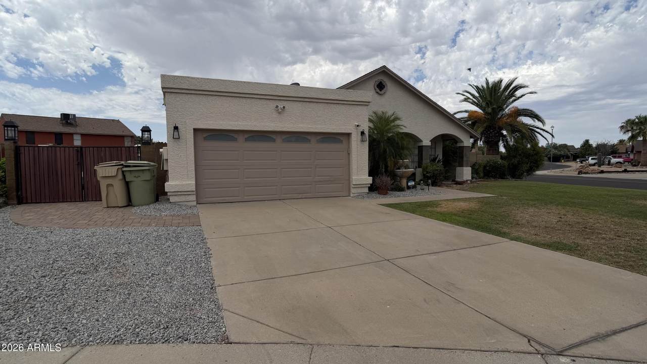 15201 61ST Avenue - Photo 1