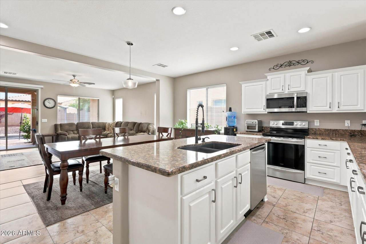 16974 Rio Vista Lane - Photo 1