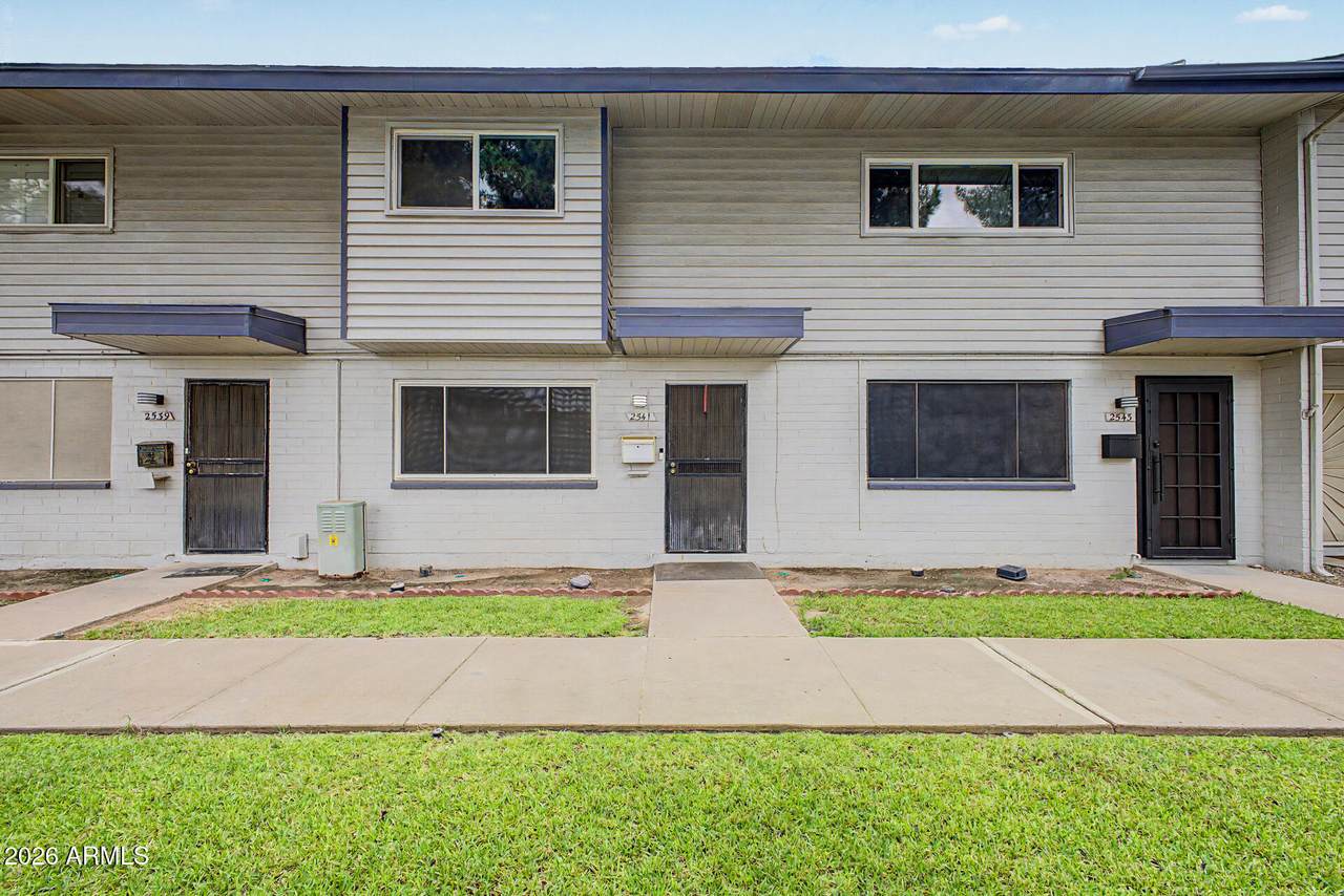 2541 Rose Lane - Photo 1