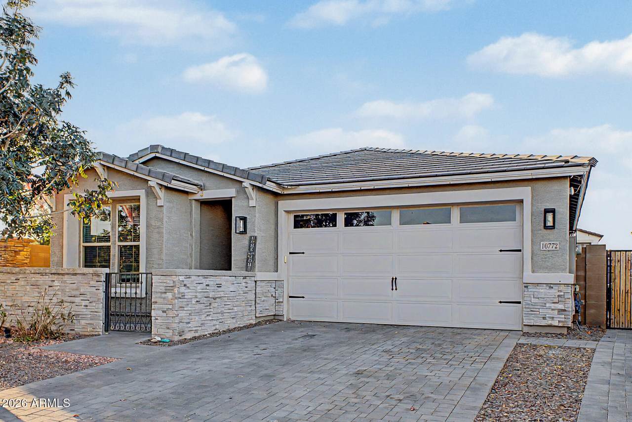 10772 Lincoln Street - Photo 1
