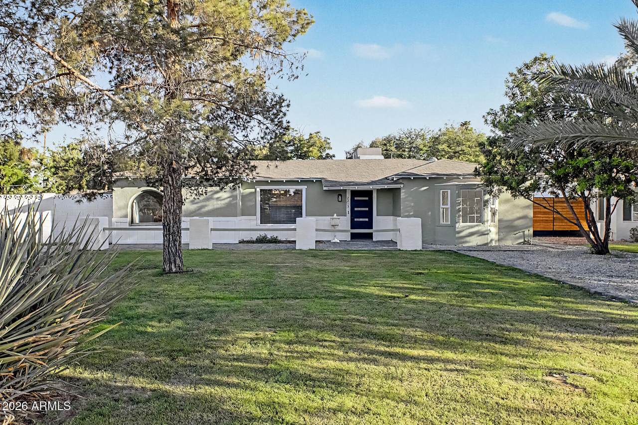 2213 Windsor Avenue - Photo 1