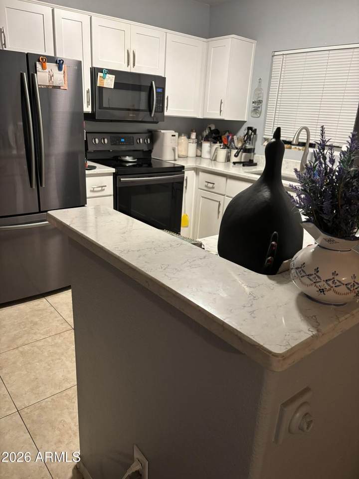 1295 Ash St - Photo 1