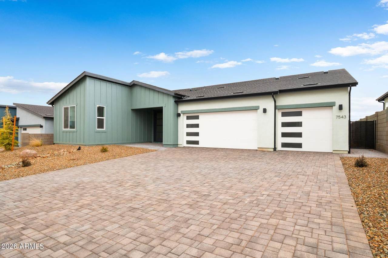 7543 Louie Lane - Photo 1