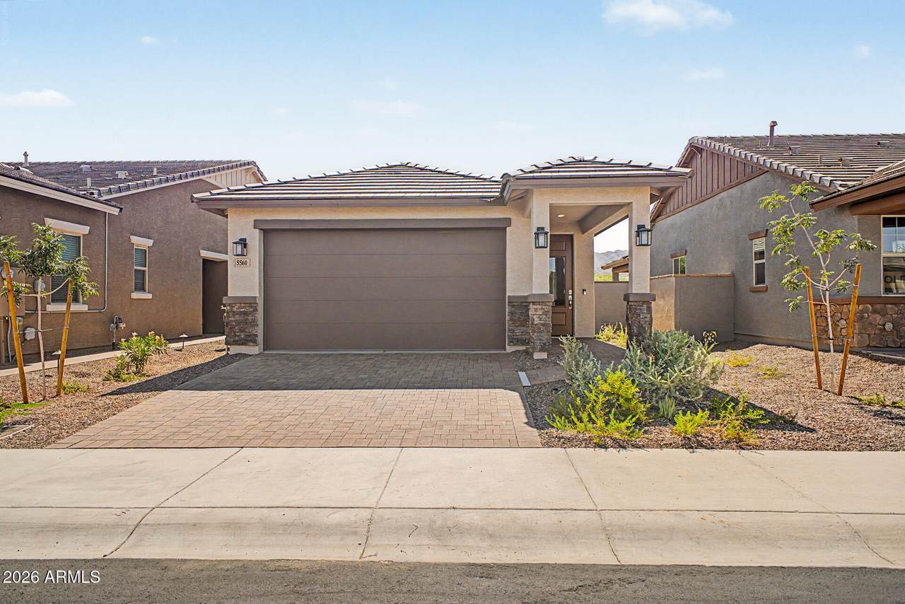 5562 205TH Lane - Photo 1