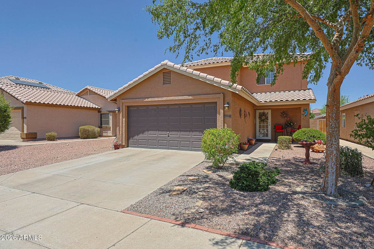 11842 Altadena Avenue - Photo 1