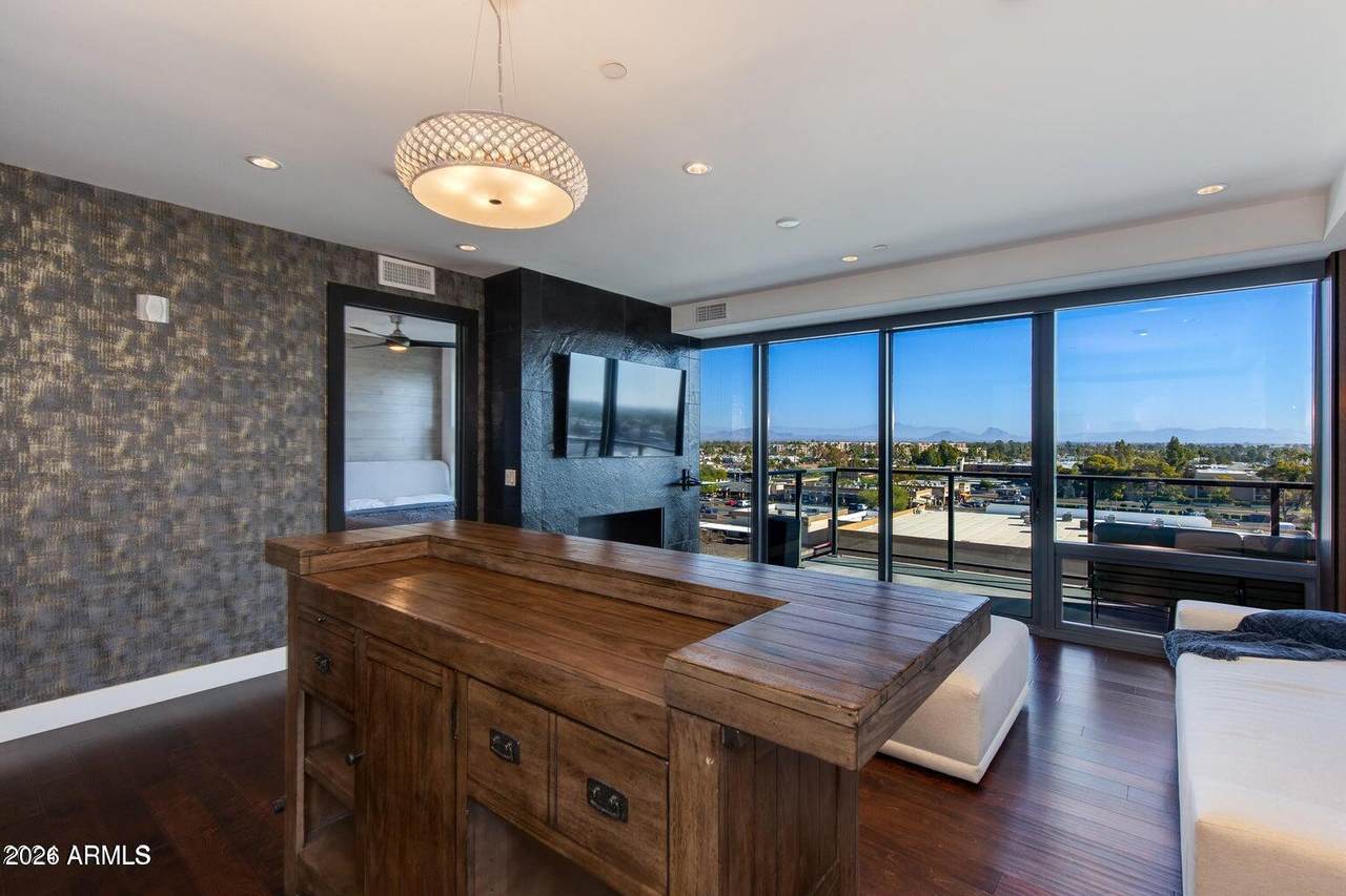 4422 75TH Street - Photo 1