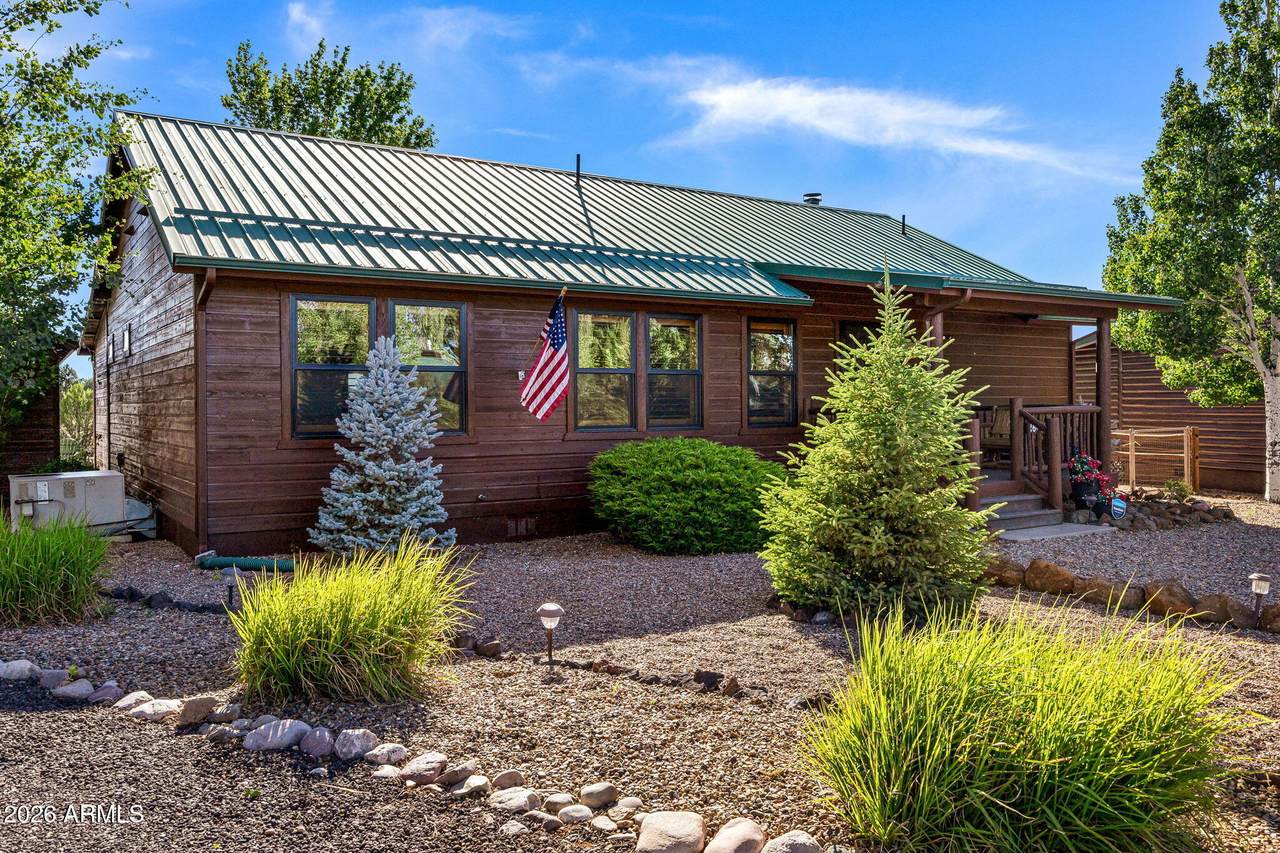 2660 Palomino Trail - Photo 1