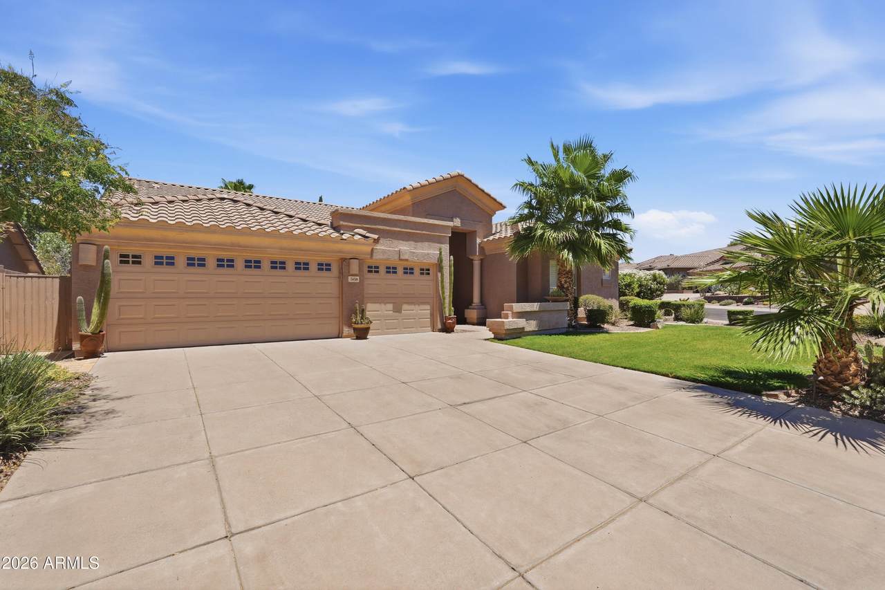 7458 Mariposa Grande Drive - Photo 1