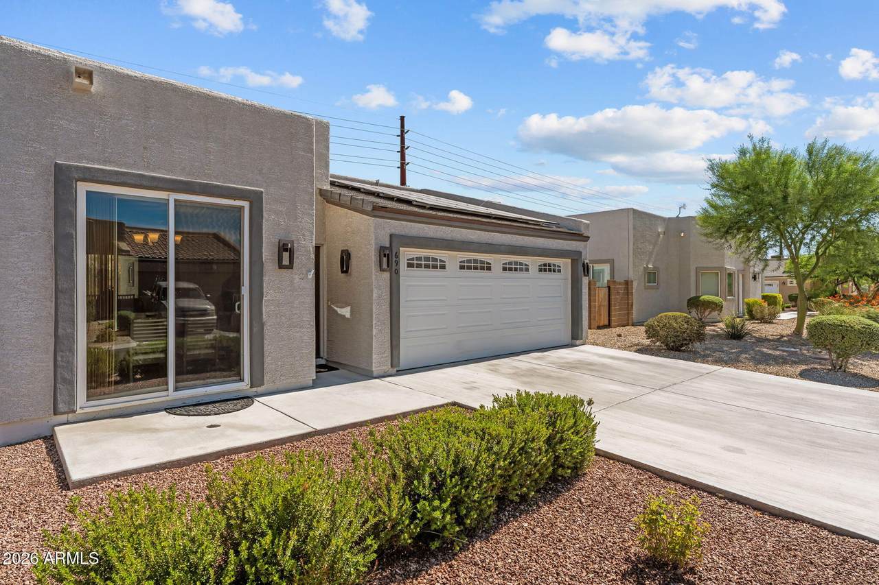 690 Dylan Court - Photo 1
