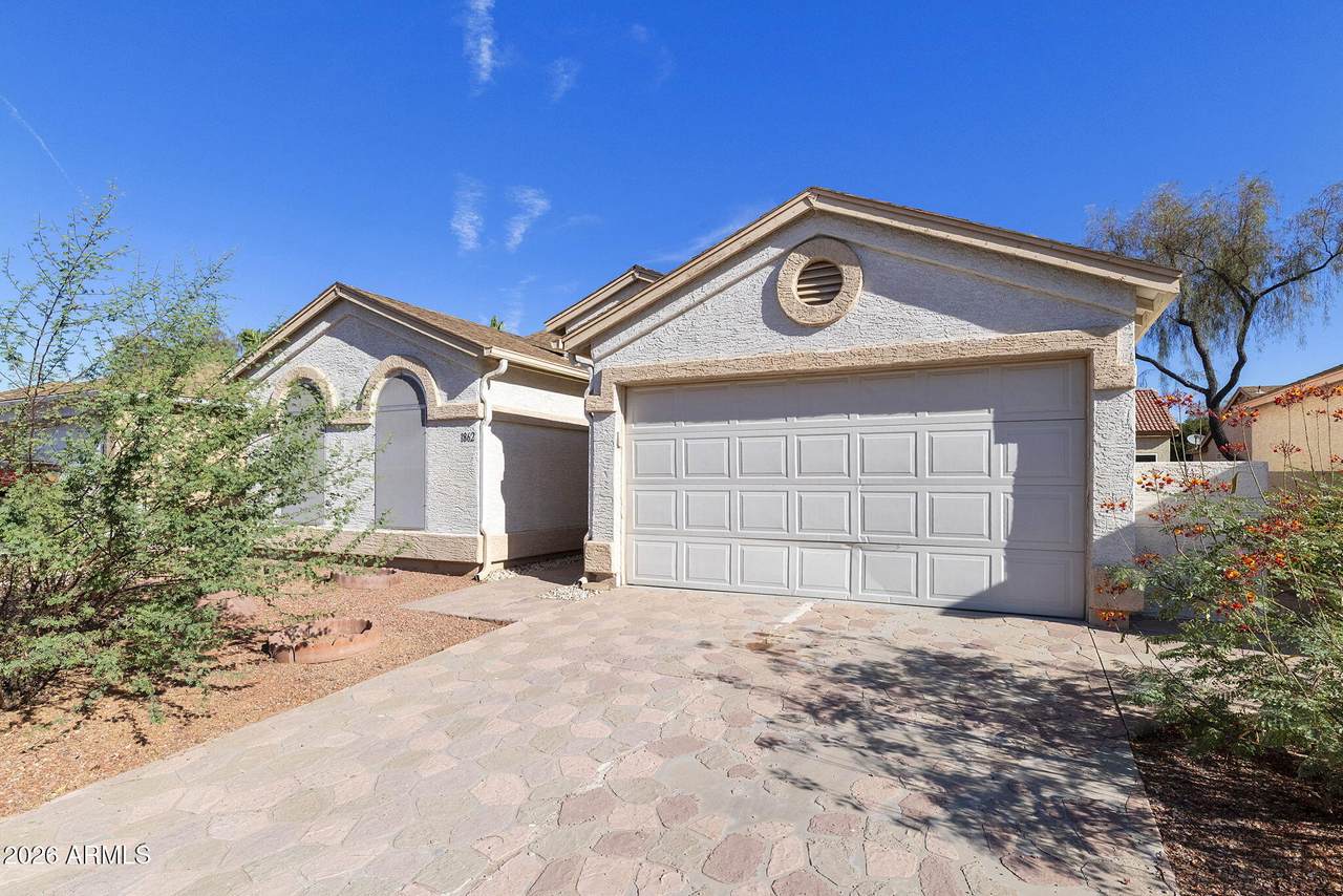 1862 Peach Tree Drive - Photo 1