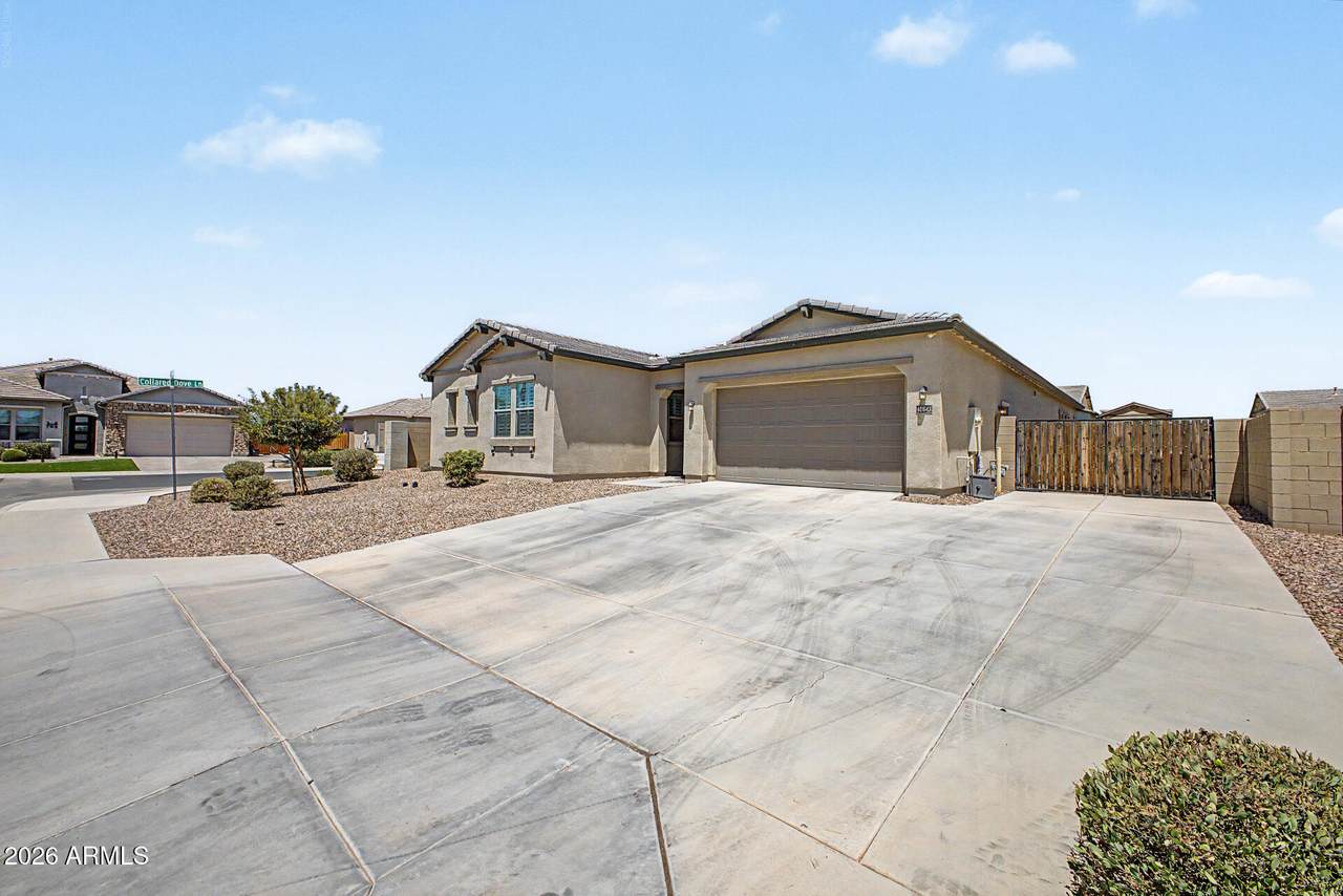40641 Barred Place - Photo 1