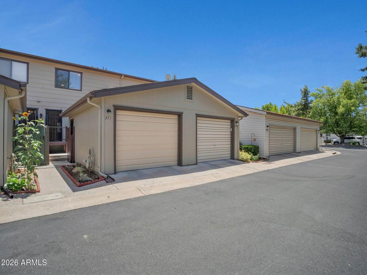 371 Rim Rock Circle - Photo 1