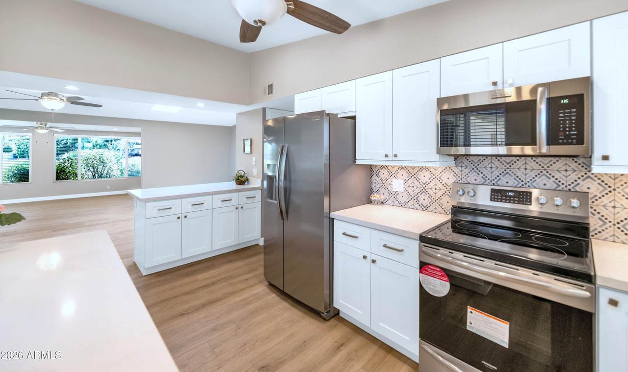 10433 Oakmont Drive - Photo 1