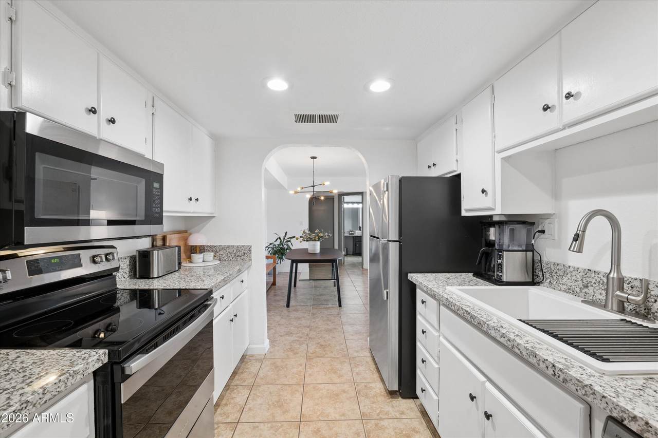 3825 Camelback Road - Photo 1