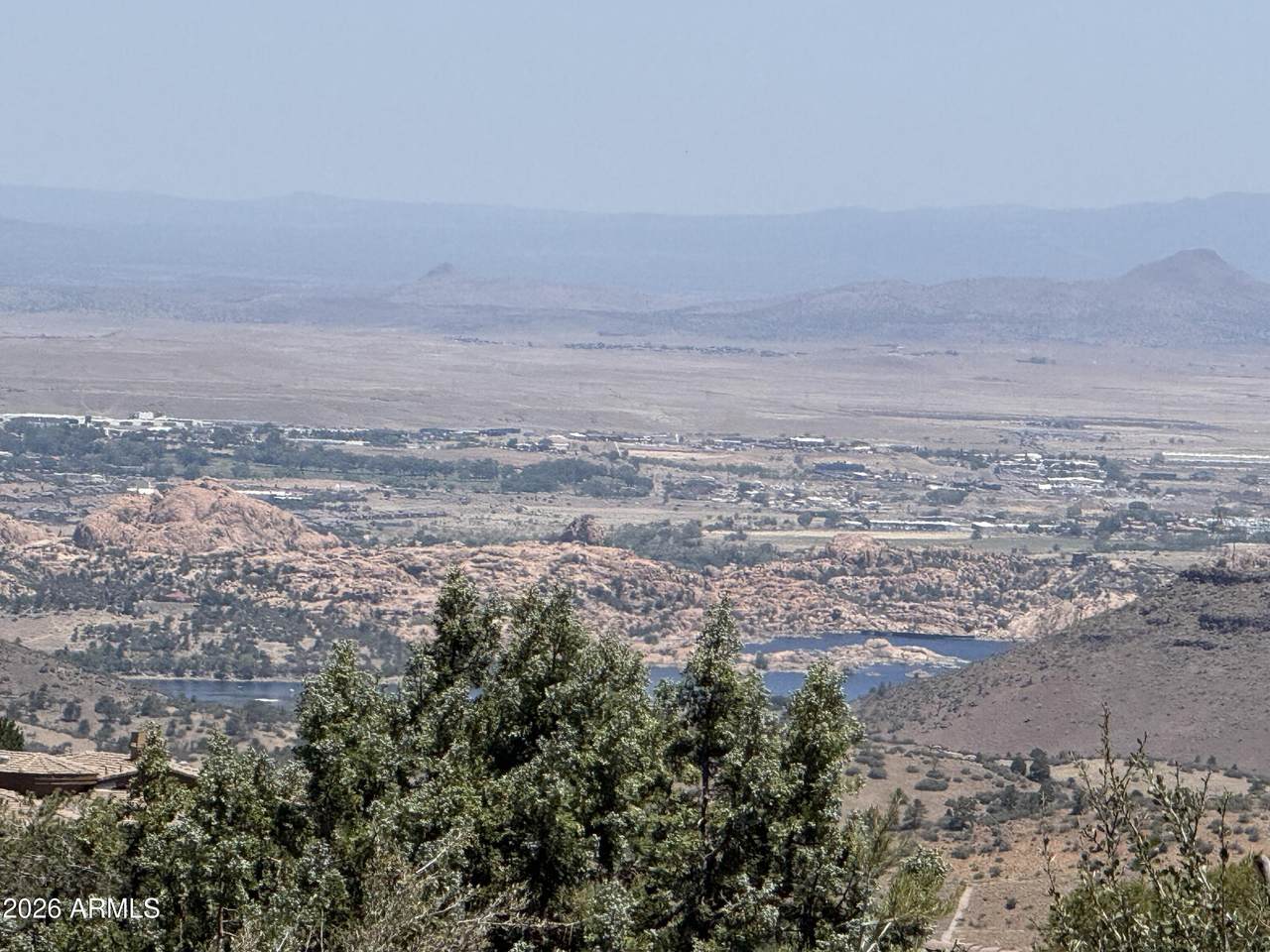 https://bt-photos.global.ssl.fastly.net/armls/1280_boomver_1_7052183-2.jpg