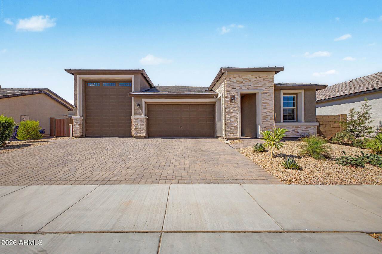 18614 Honeysuckle Drive - Photo 1
