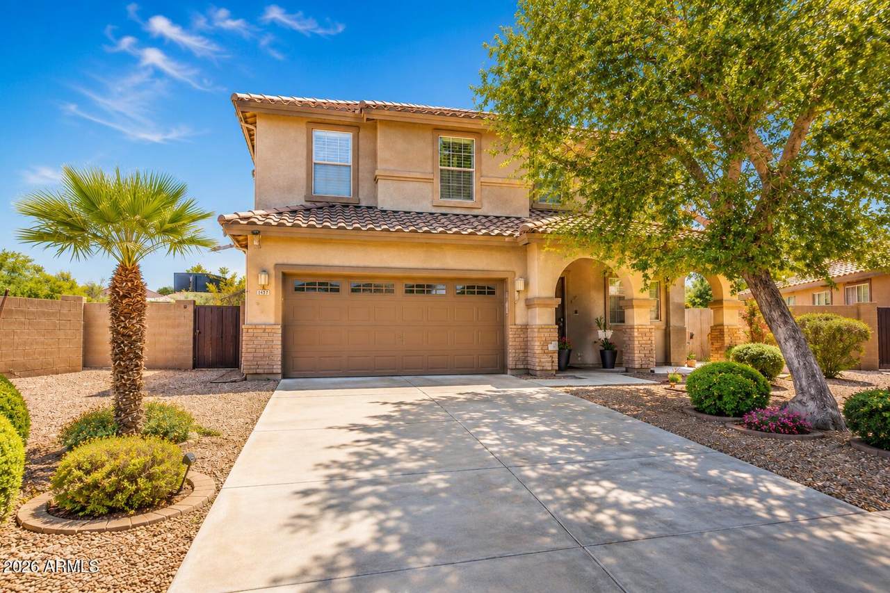 5011 Carlyle Drive - Photo 1