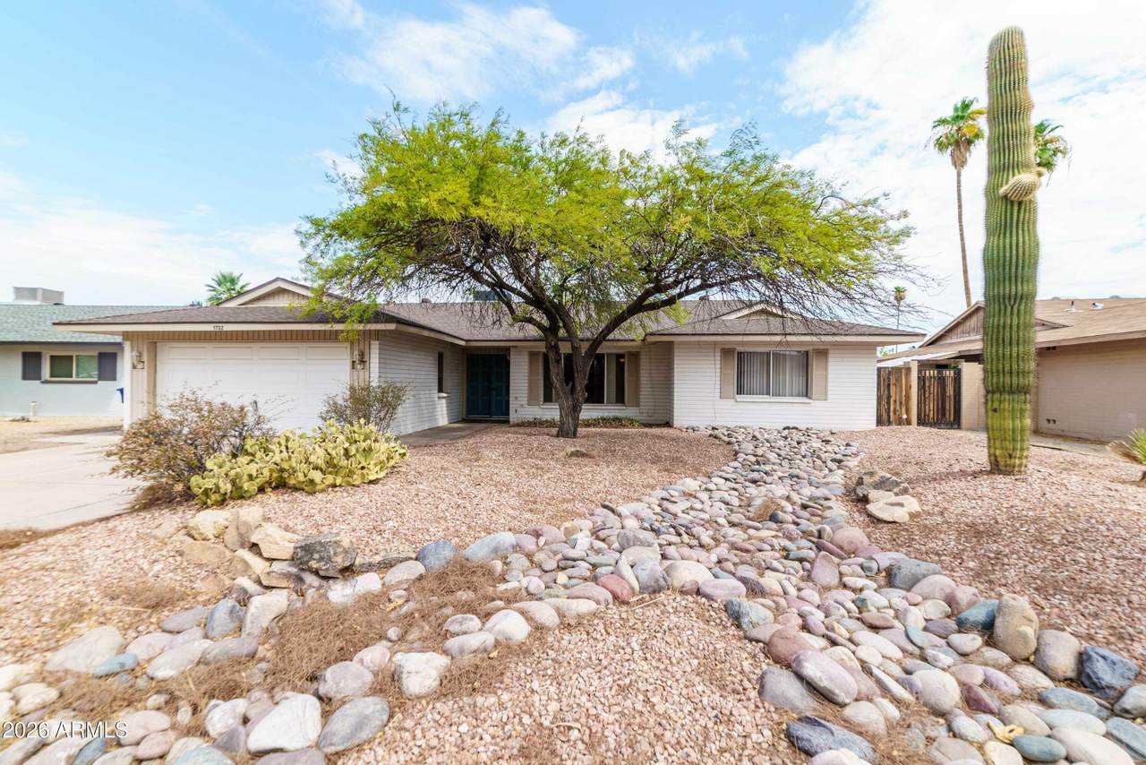 1722 La Jolla Drive - Photo 1