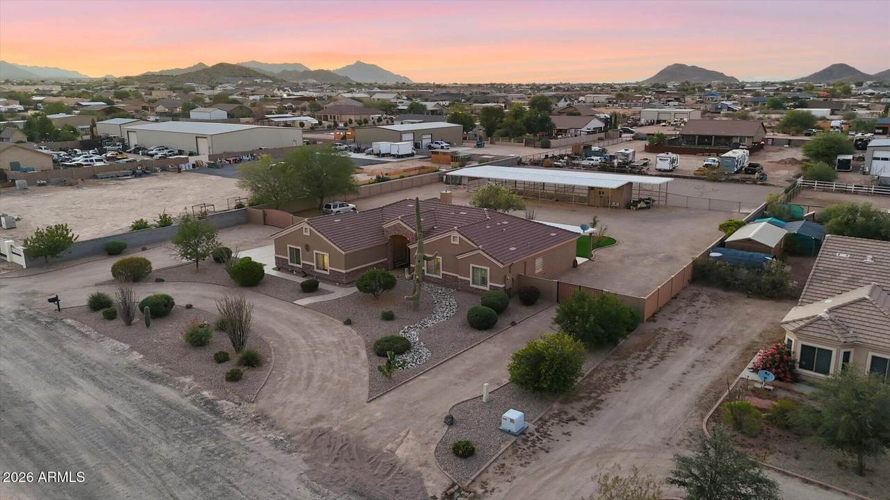 378 Rhonda View Road - Photo 1