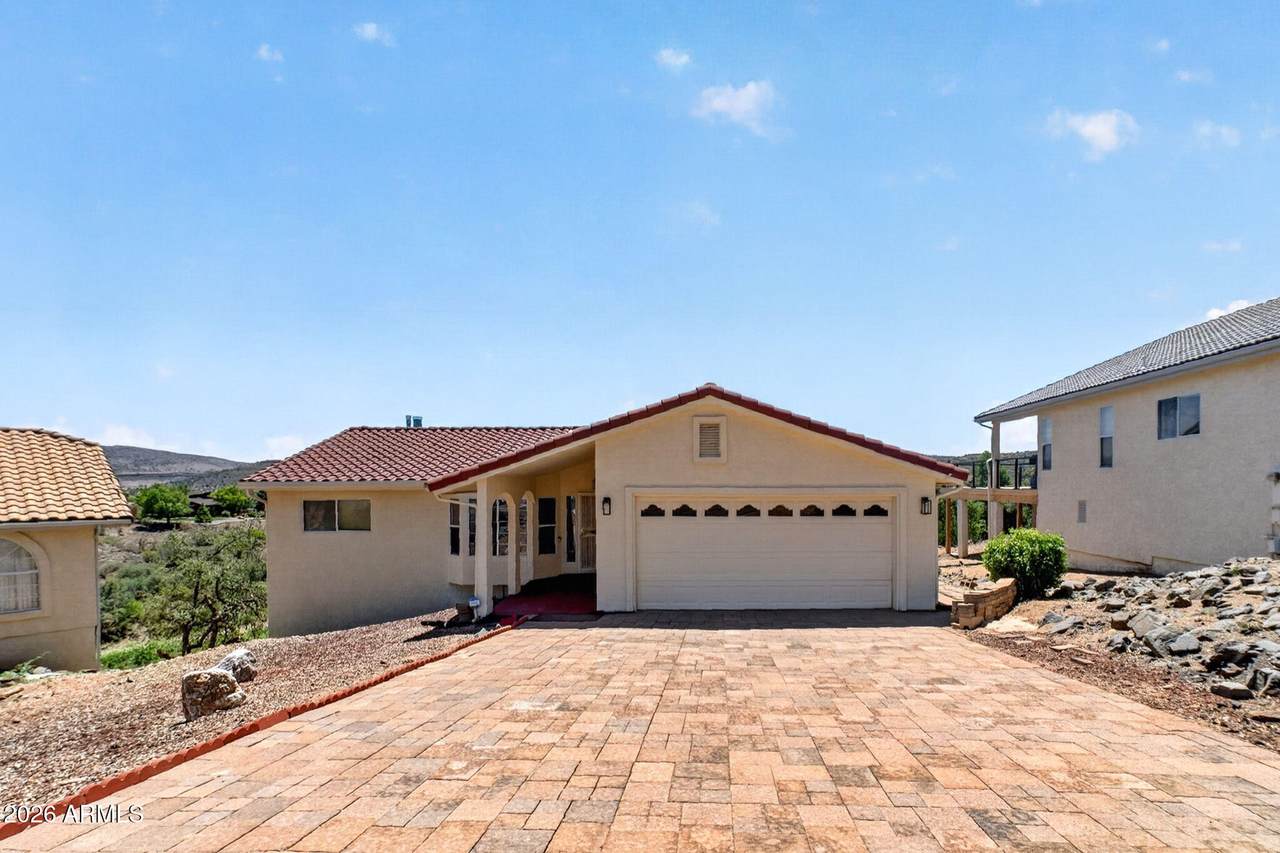 1812 Reading Lane - Photo 1