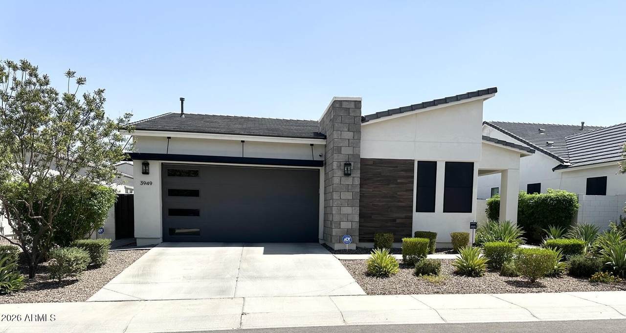 3949 Brass Lane - Photo 1