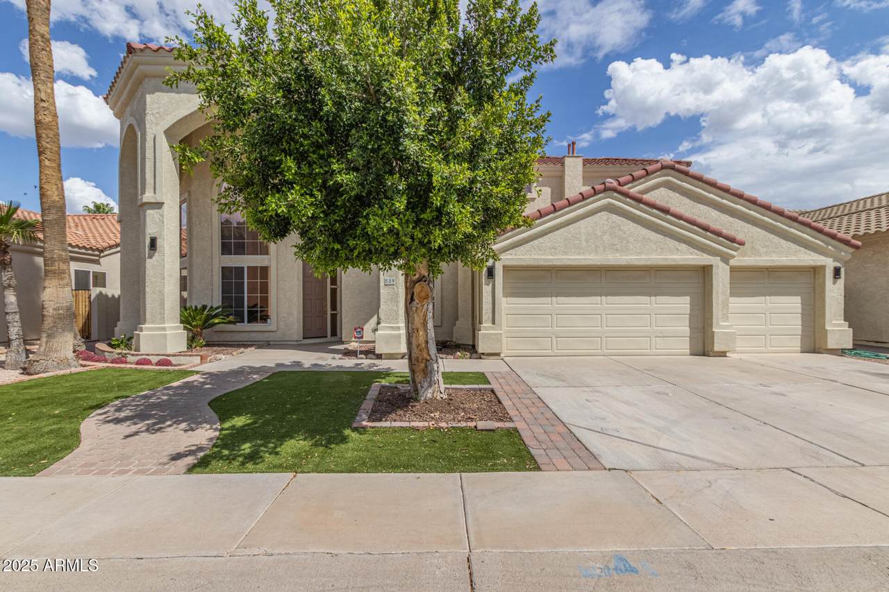 589 Acacia Drive - Photo 1