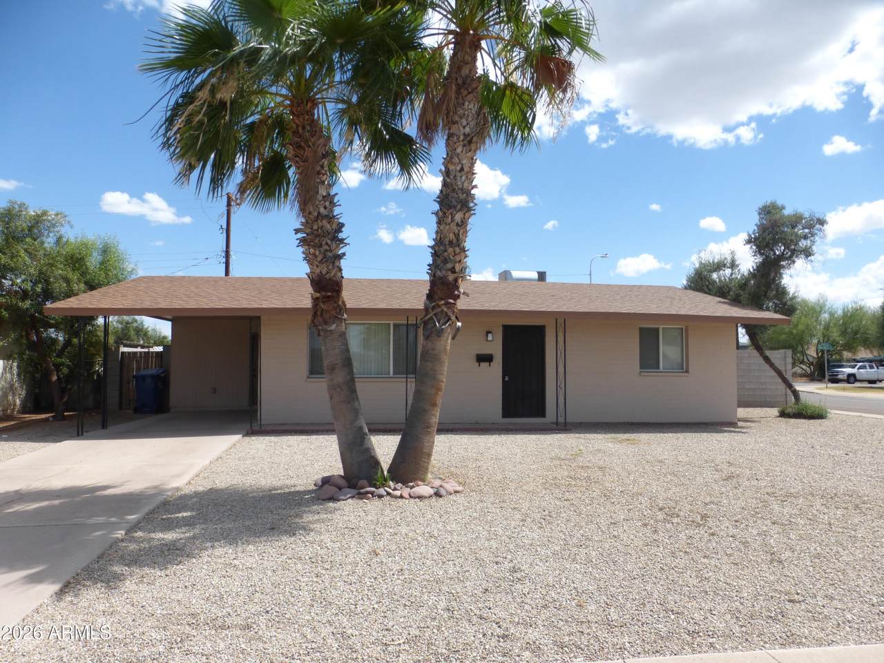 1539 Huntington Drive - Photo 1