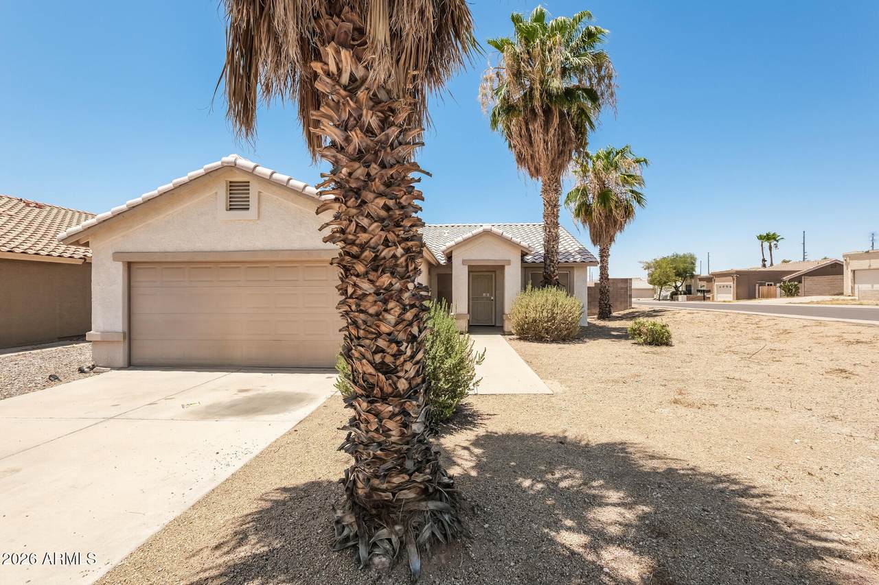 8912 114TH Avenue - Photo 1