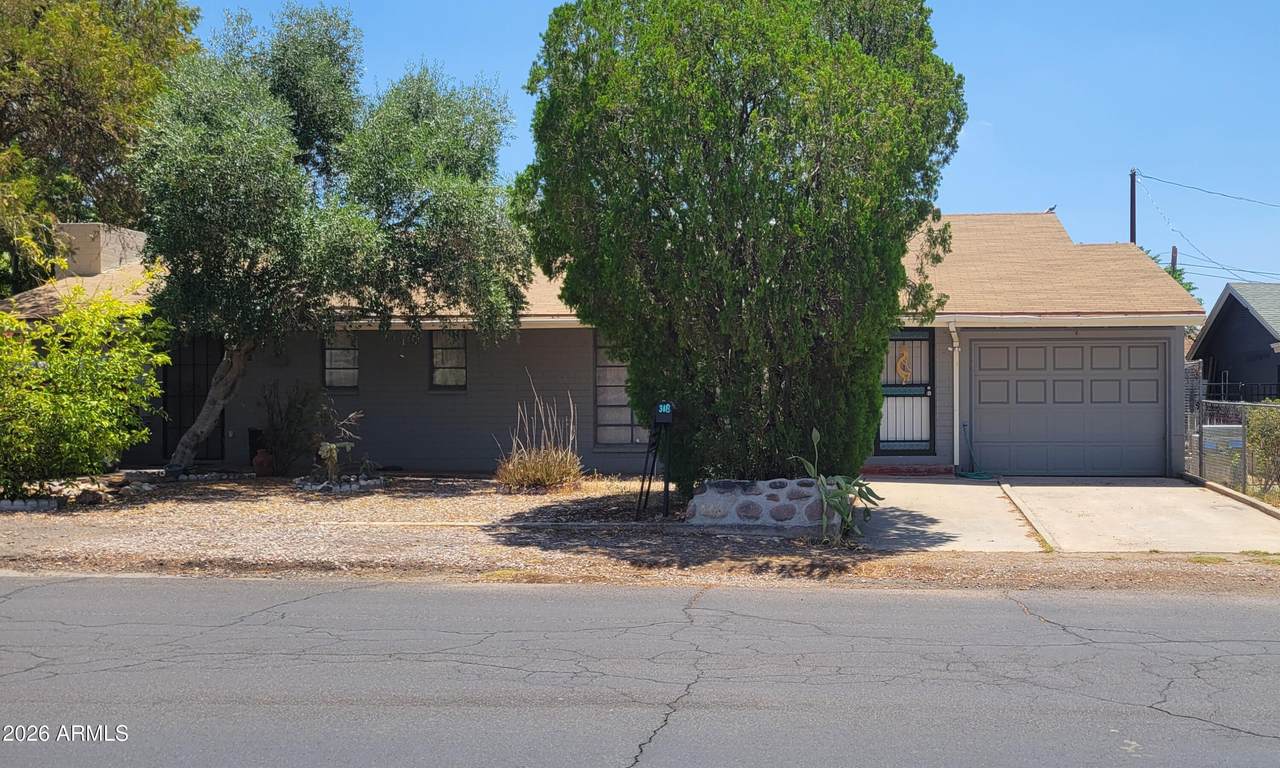 318 Palo Verde Drive - Photo 1