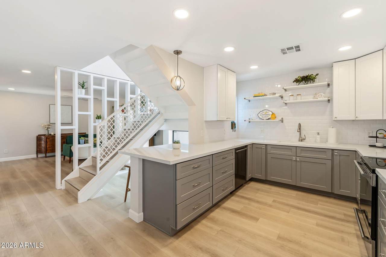2 Georgia Avenue - Photo 1