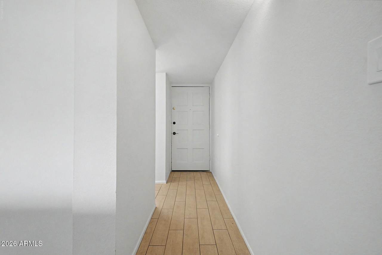 https://bt-photos.global.ssl.fastly.net/armls/1280_boomver_1_7055040-2.jpg