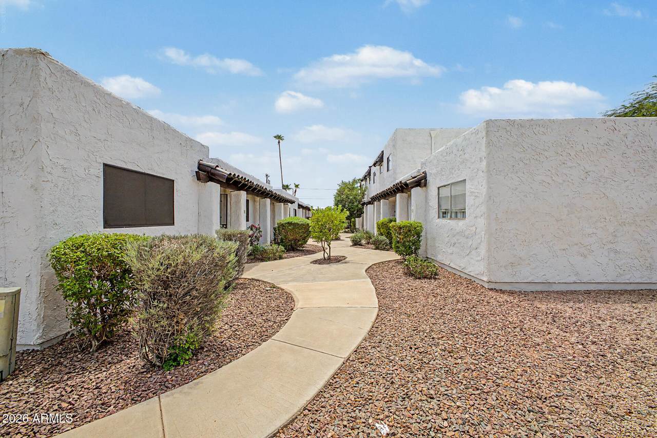 2401 70TH Street - Photo 1