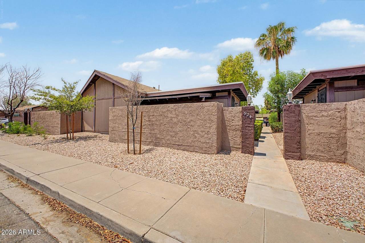 924 Hacienda Drive - Photo 1