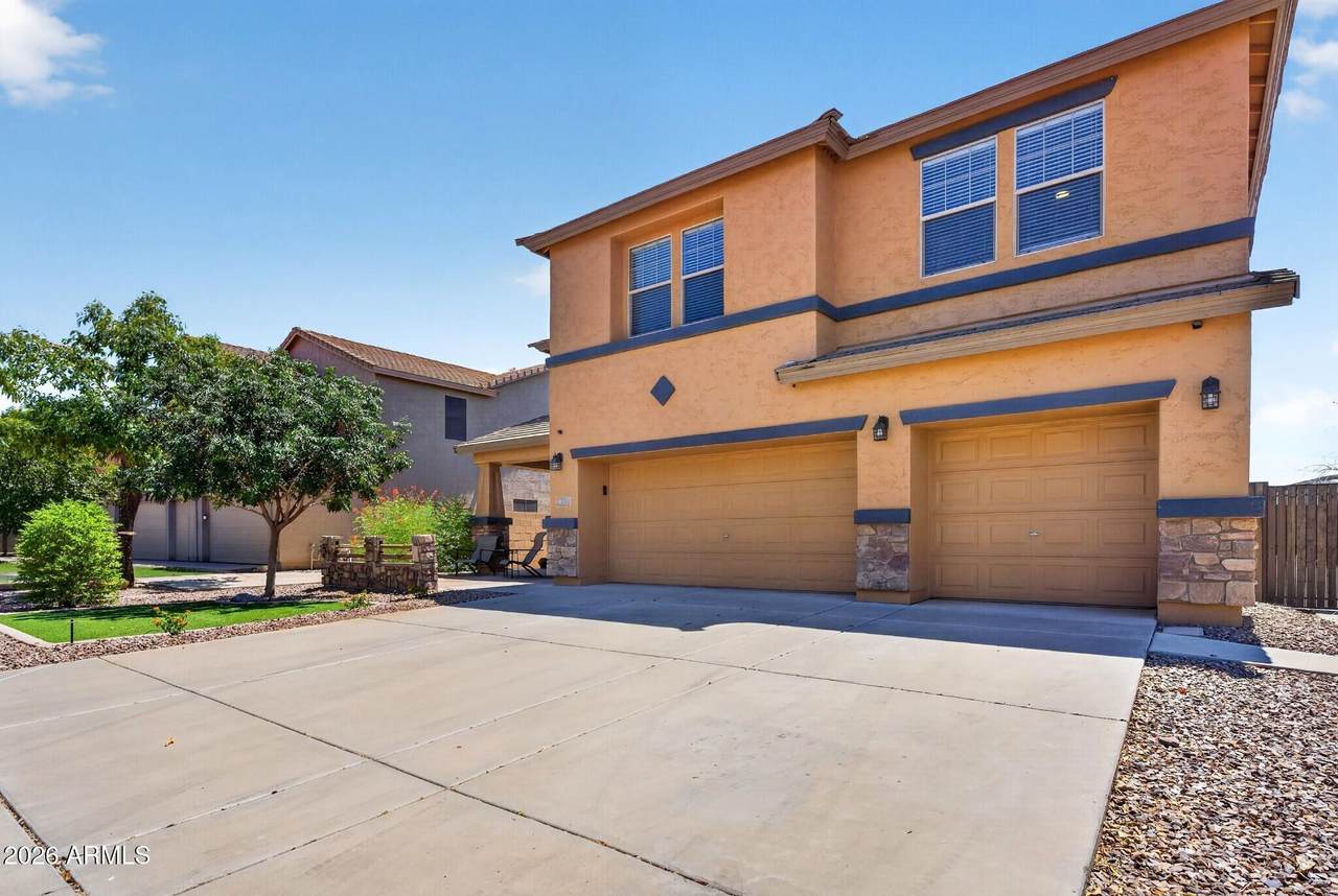 837 Volk Lane - Photo 1