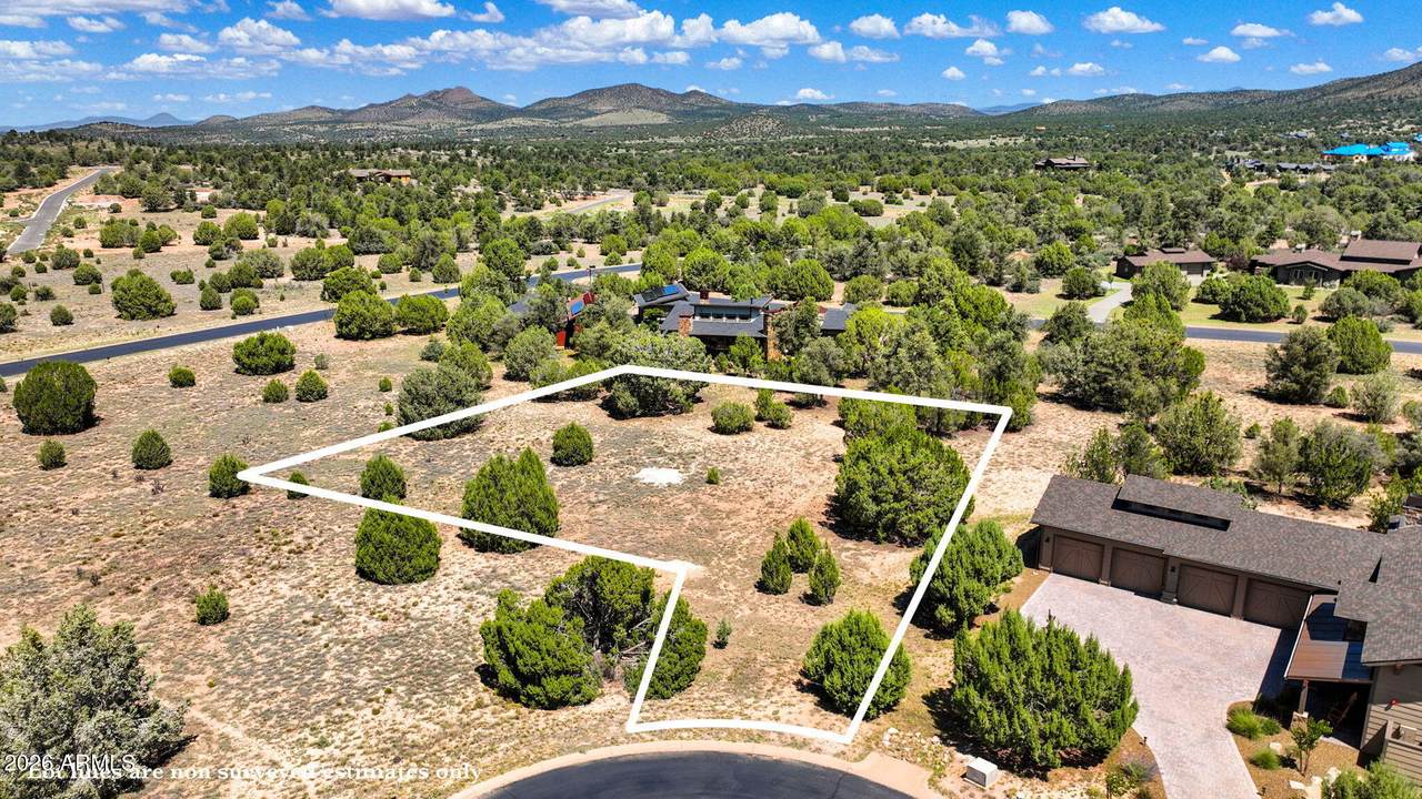 15620 Elizabeth Way - Photo 1