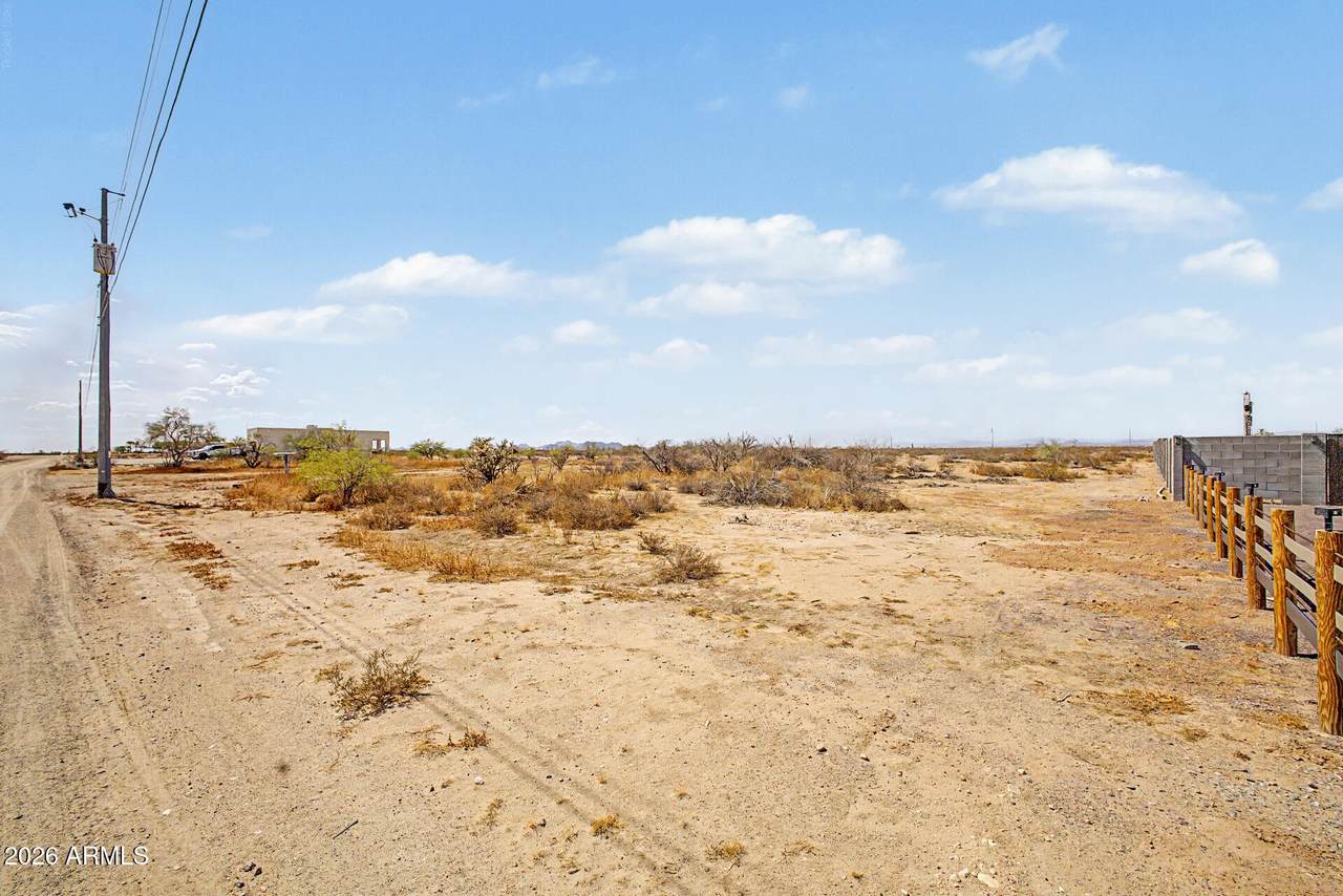25100 Montgomery Road - Photo 1