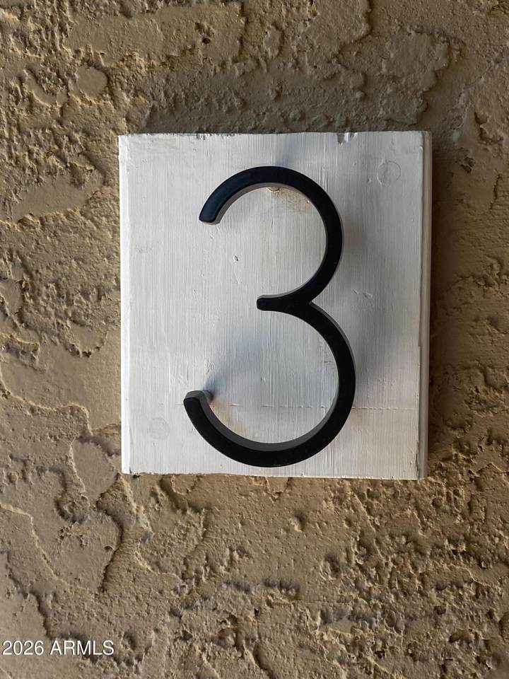 https://bt-photos.global.ssl.fastly.net/armls/1280_boomver_1_7059907-2.jpg