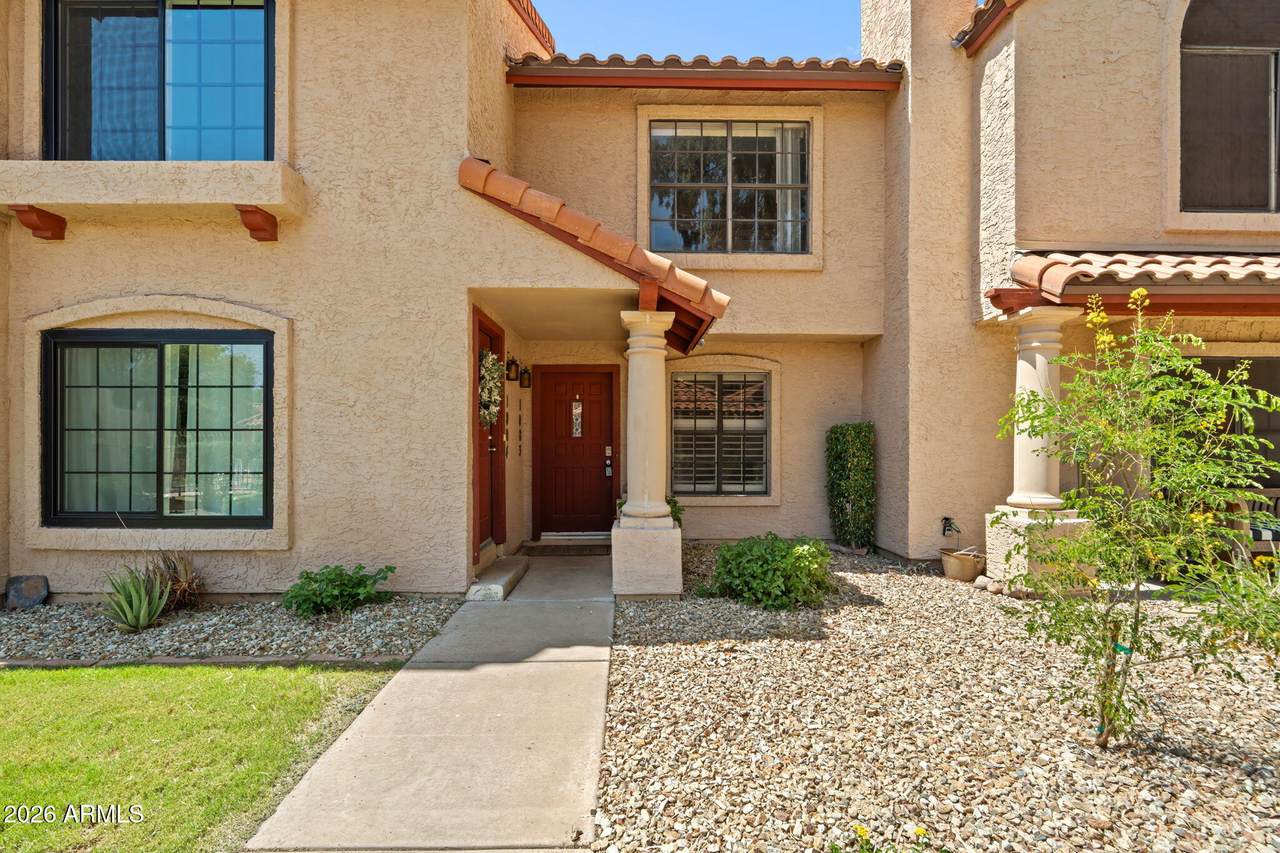 4901 Kelton Lane - Photo 1
