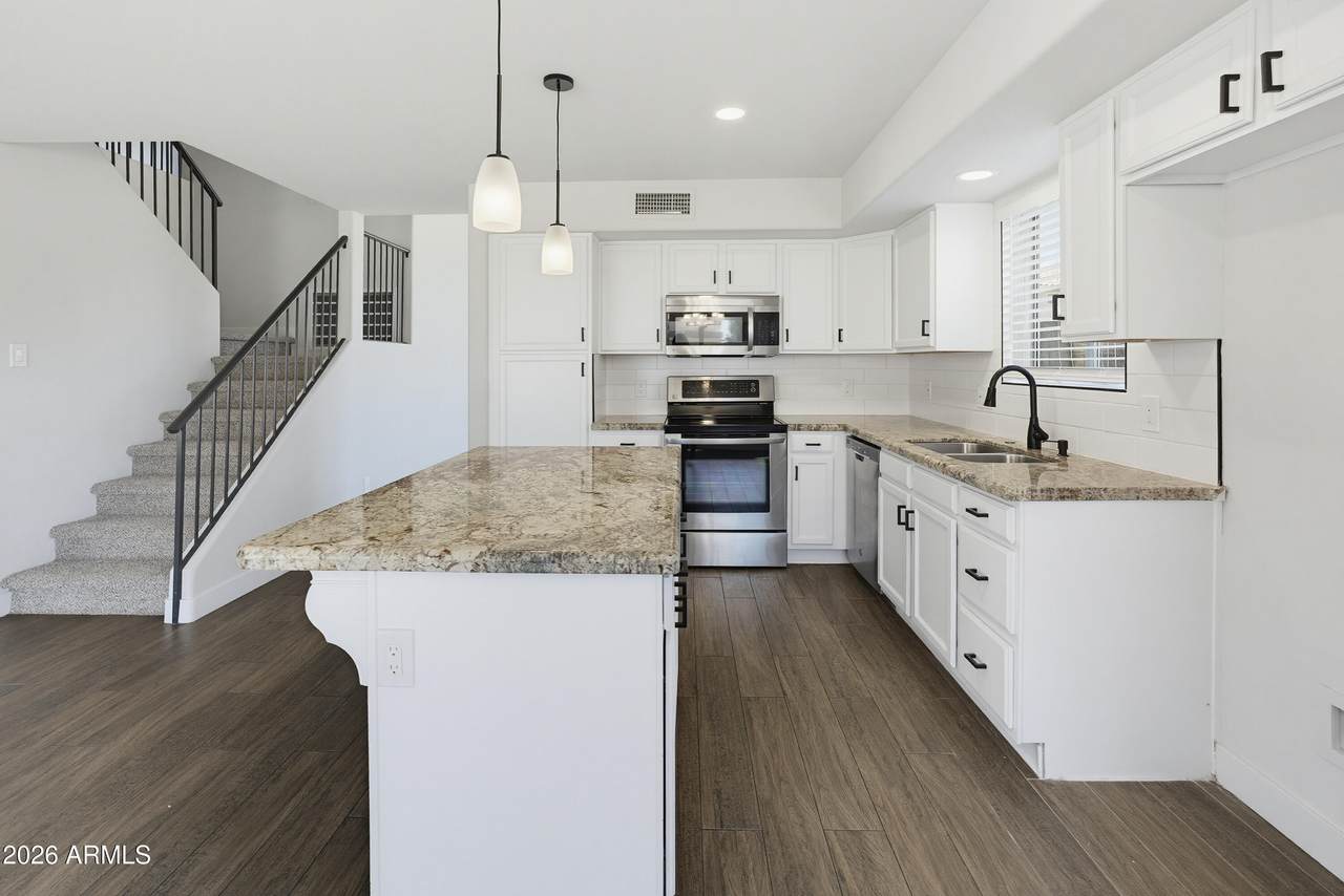 8913 Marconi Avenue - Photo 1