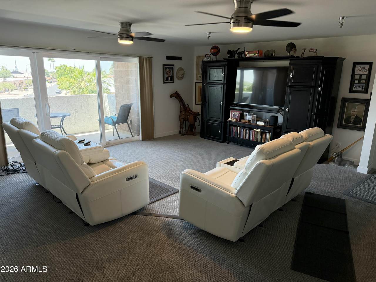 515 Parkcrest - Photo 1