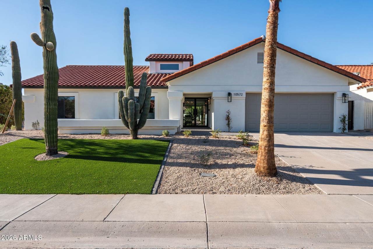 10572 Bella Vista Drive - Photo 1