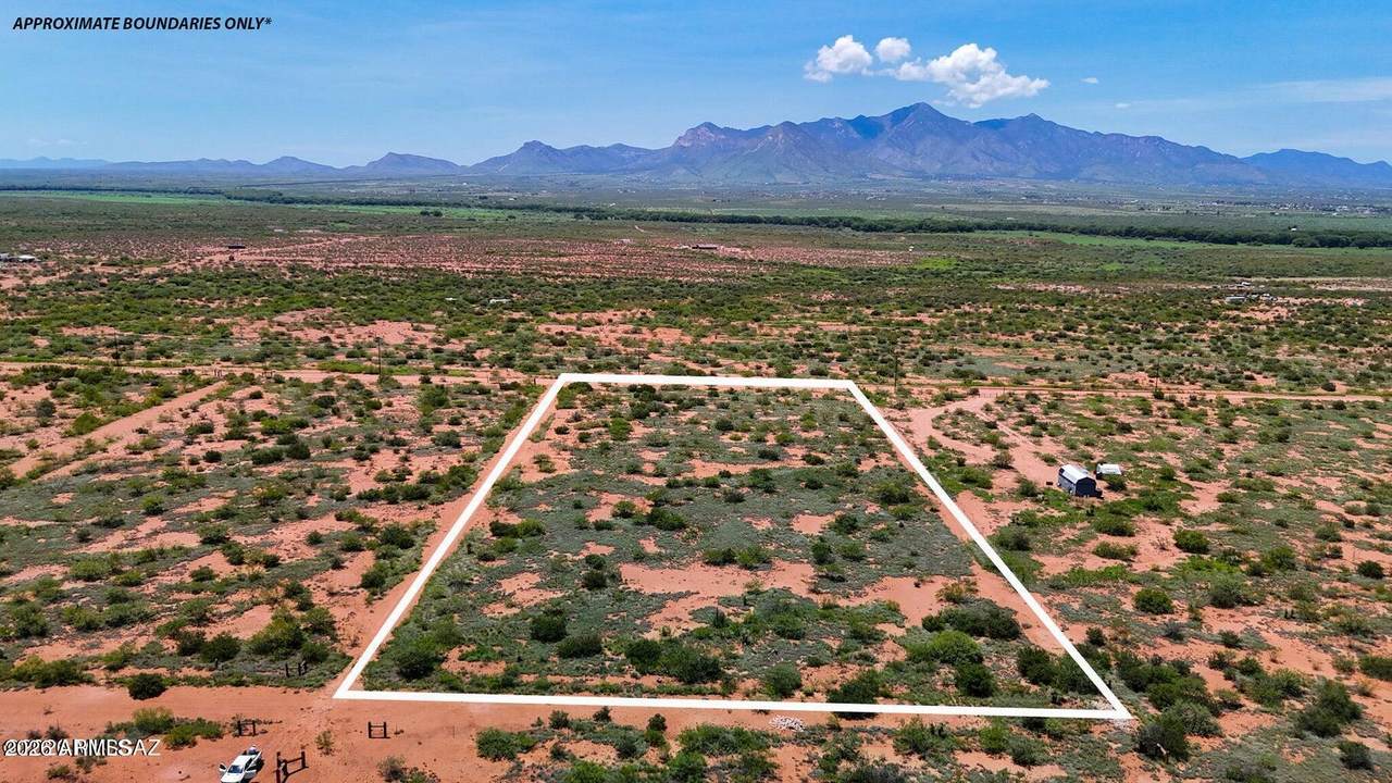 0 Paloma Trail Lot #1 4.47 Acres - Photo 1