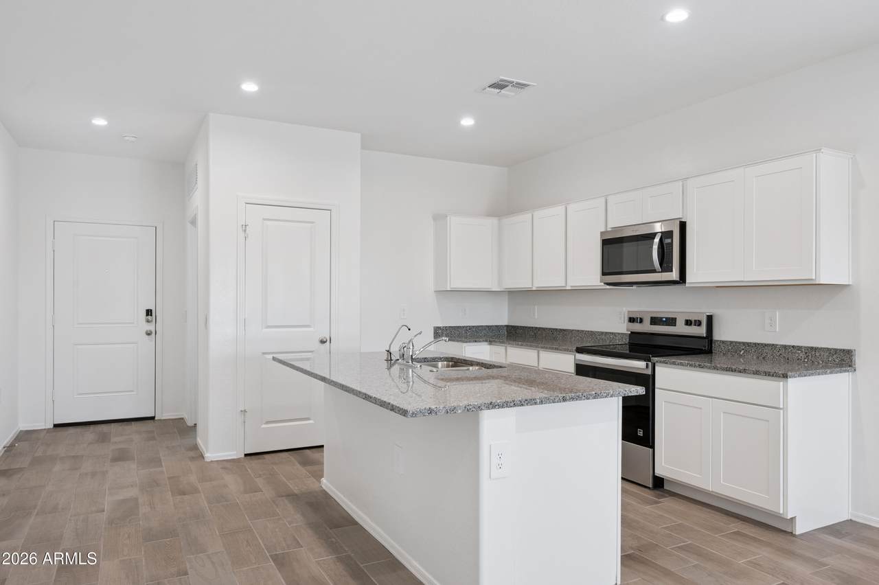 1408 Walton Avenue - Photo 1