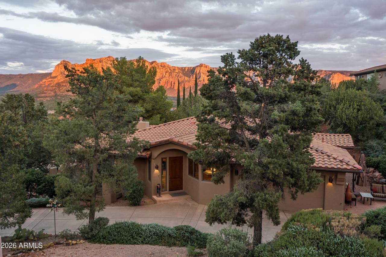 7 Chanelle Circle - Photo 1