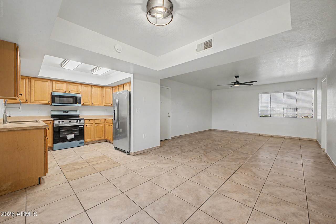 16624 Palisades Boulevard - Photo 1