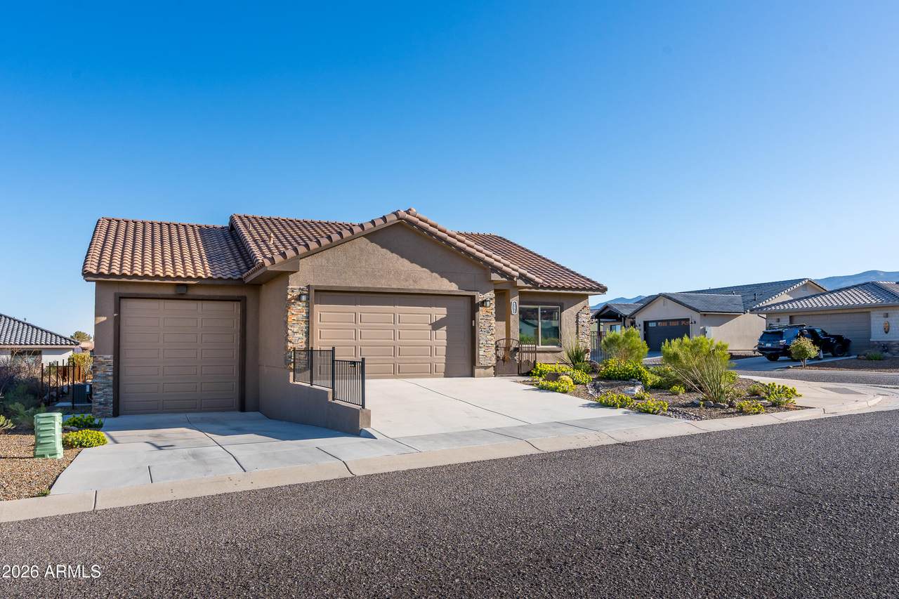 661 Shadow Canyon Drive - Photo 1