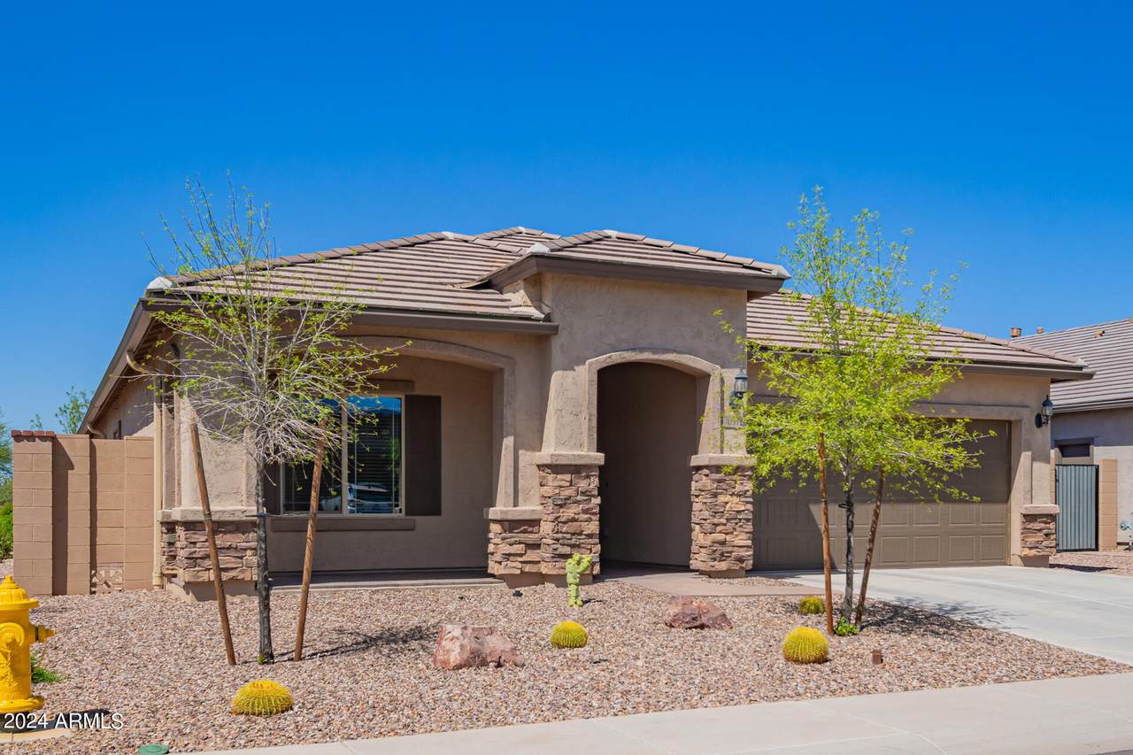 https://bt-photos.global.ssl.fastly.net/armls/1280_boomver_1_7062558-2.jpg